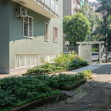 Elegant Sweet Home Suite - Milan, 15 Minute Duomo Екстериор снимка